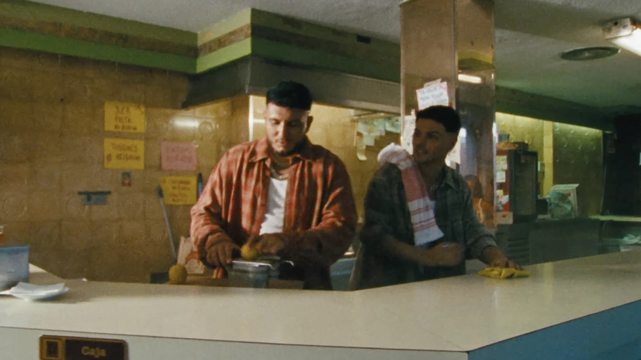 Abraham Mateo, Omar Montes - Falsos Recuerdos