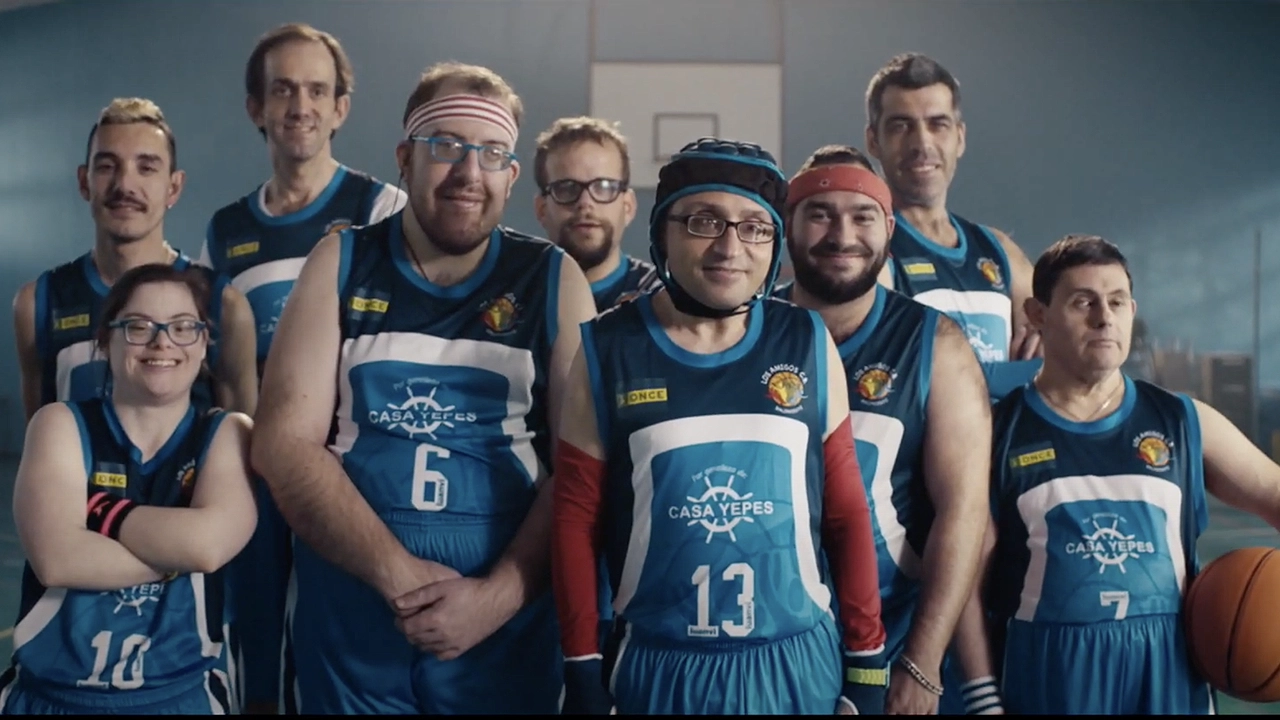 Los campeones juegan a la once